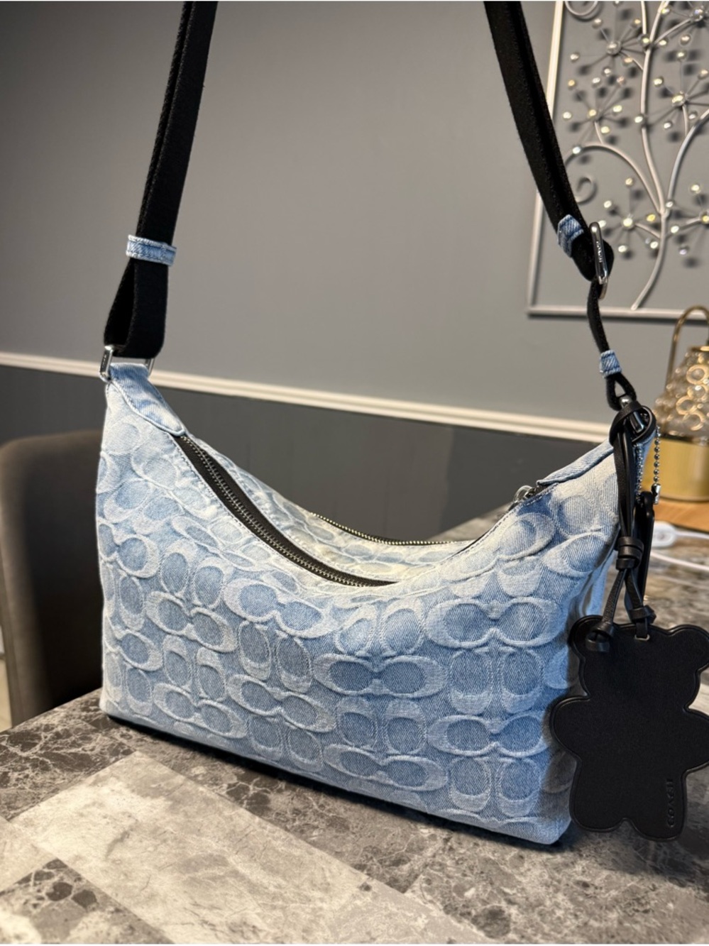 Coach CDY53 Small Finn Crossbody In Loved Signature Denim *read description* - Picture 3 of 9